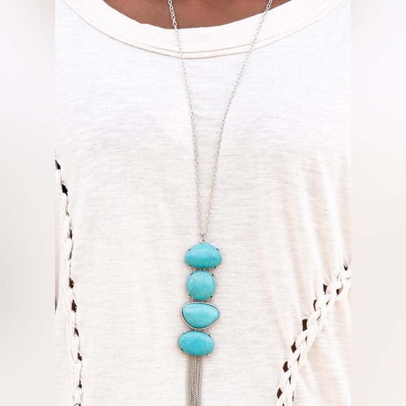 Jewelry - Turquoise Silver Pendant Necklace - Fashion Jewelry
